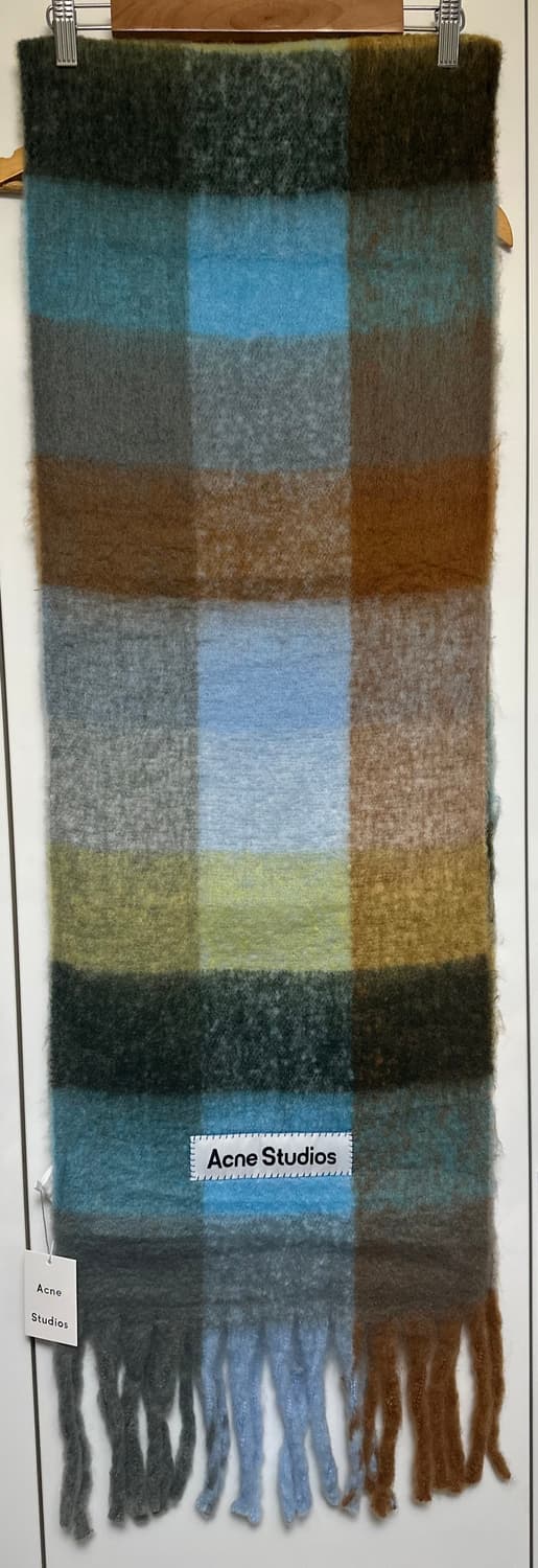 아크네 스튜디오 모헤어울머플러 블루/옐로우 남여공용 상품이미지4