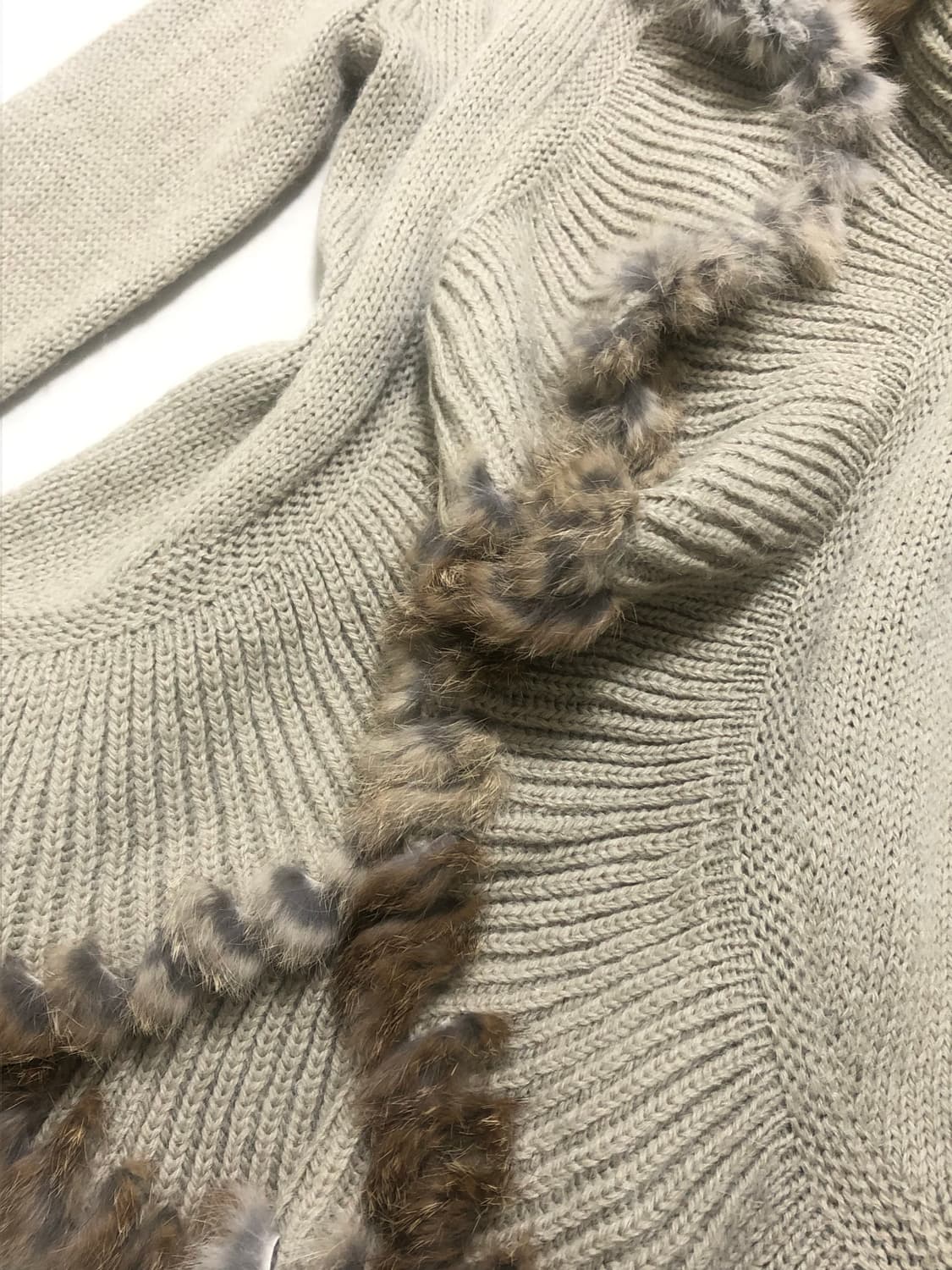 어스뮤직 빈티지 퍼 가디건 상품이미지2