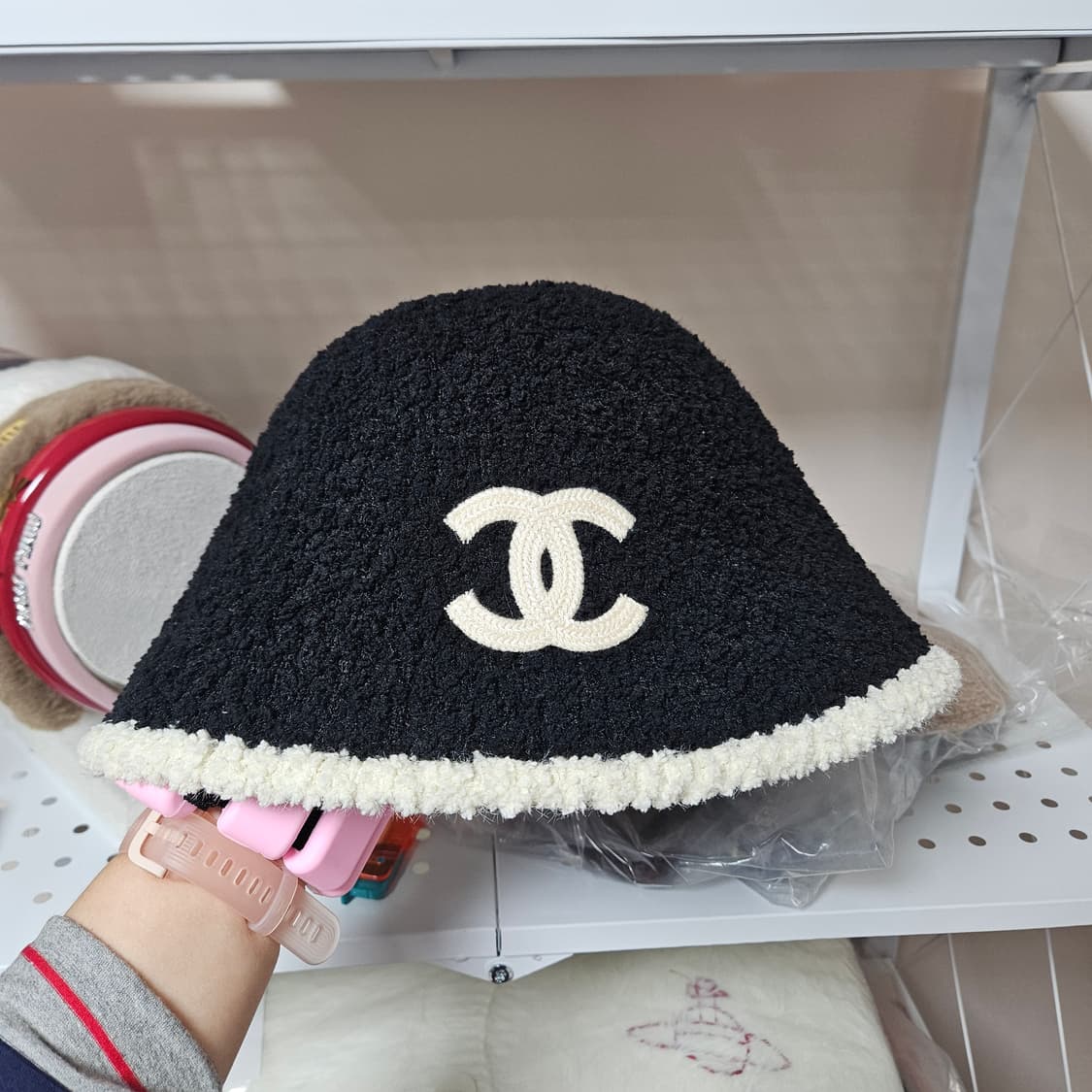 샤넬 cc 양털 벙거지 모자 버킷햇 상품이미지3