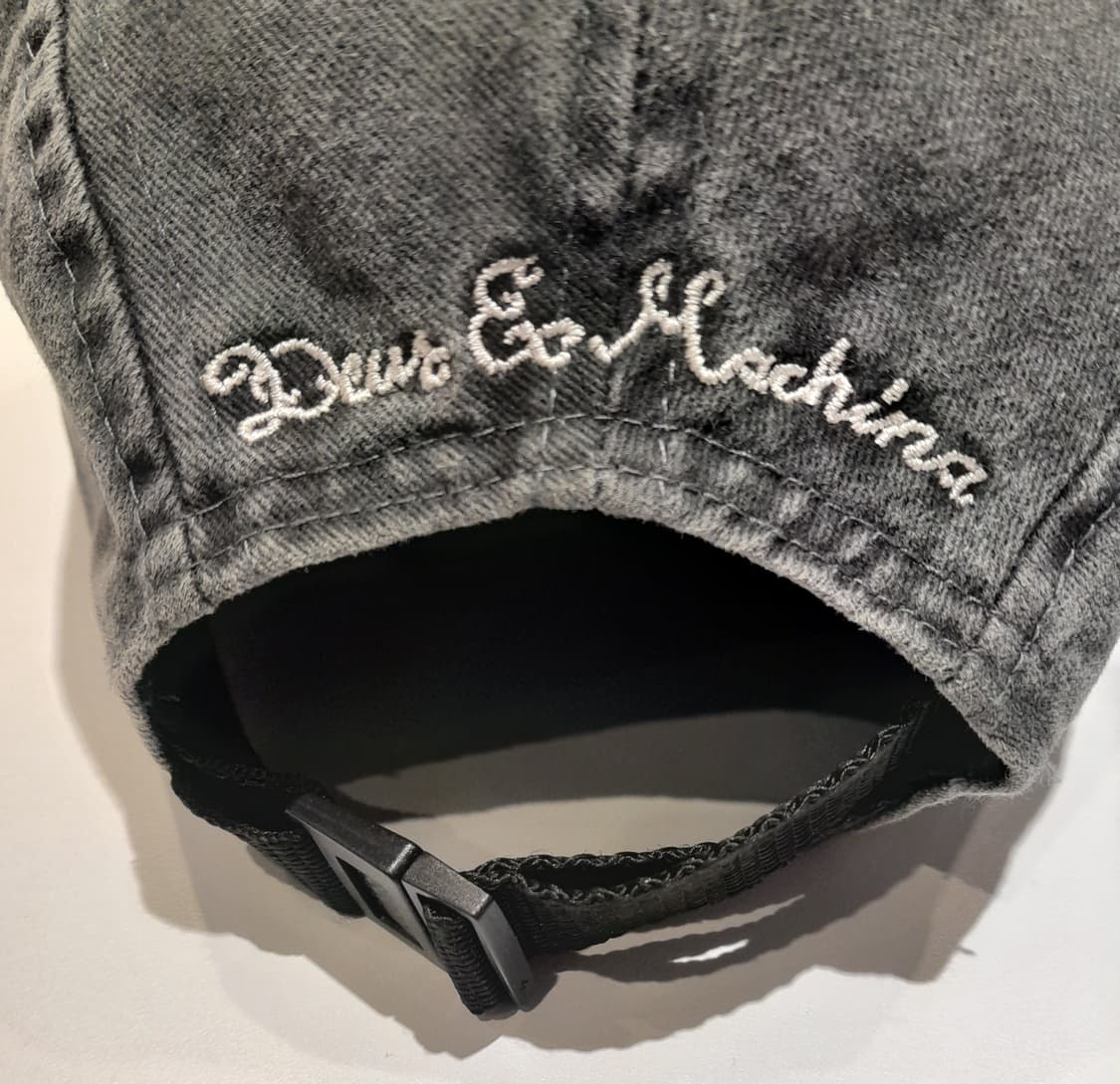 💥데우스 엑스마키나 빈티지 워싱 캠프캡 (챠콜)
 상품이미지5