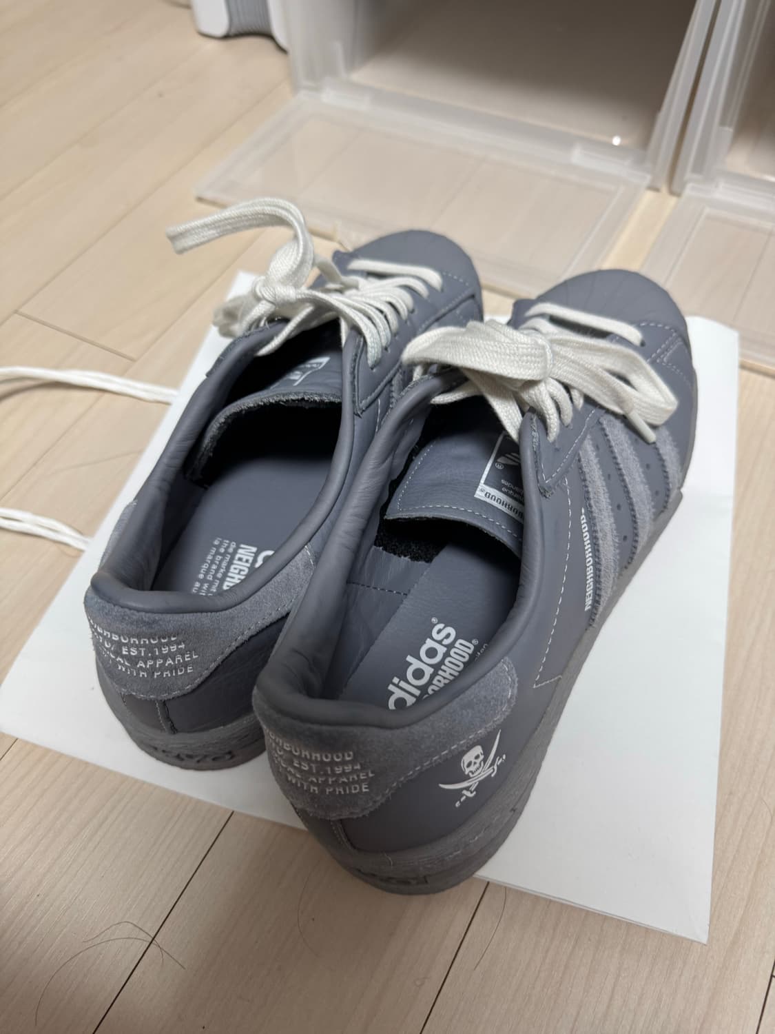 아디다스 X 네이버후드 슈퍼스타 275사이즈 상품이미지2