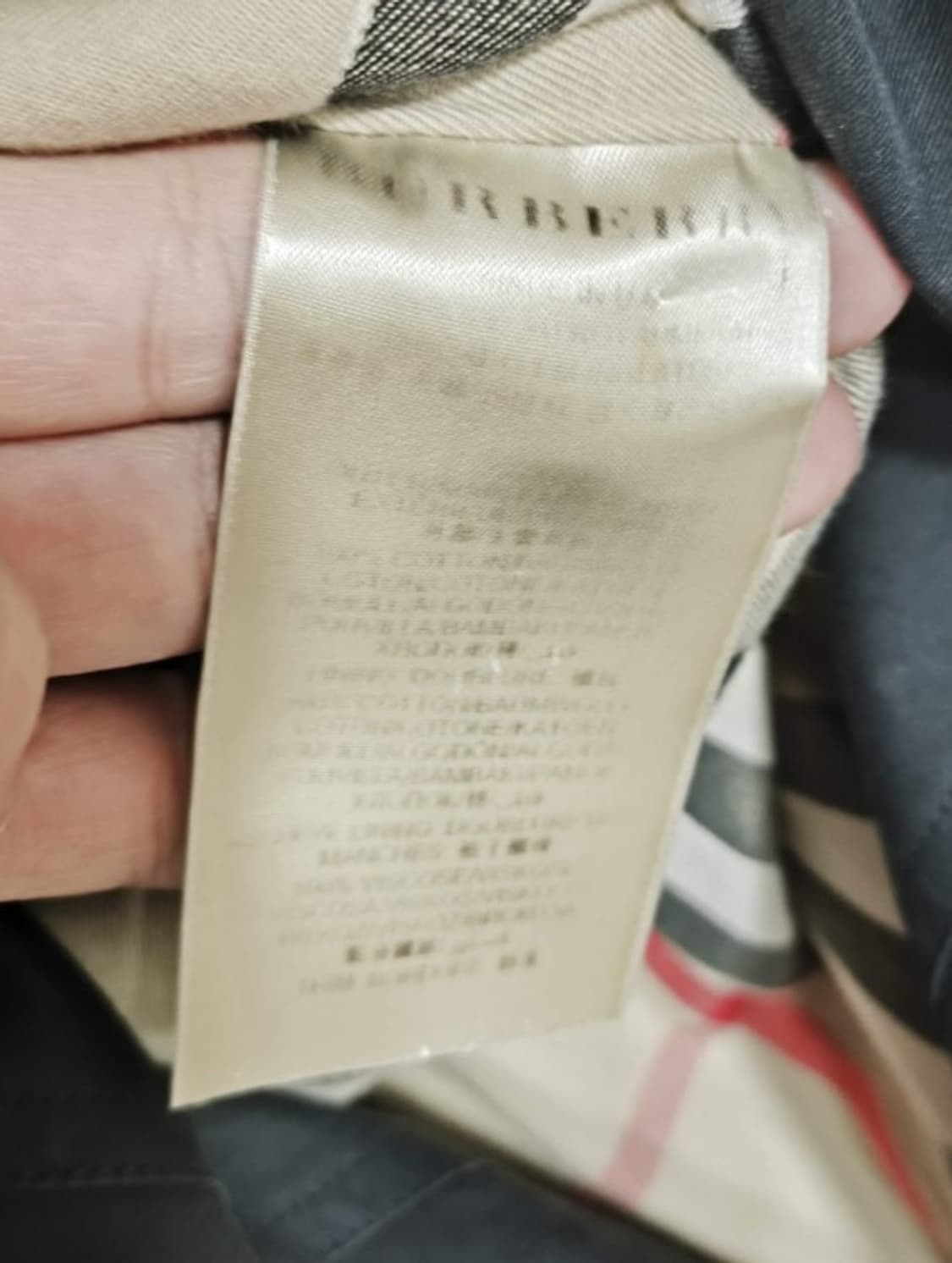 55 버버리 슬림핏 레더벨트 포인트 버버리 코트 블랙 상품이미지8