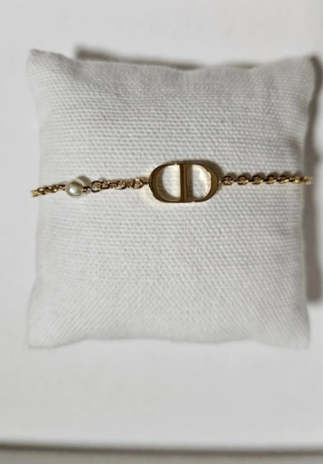 정품 디올 PETIT CD팔찌 판매합니다 상품이미지1