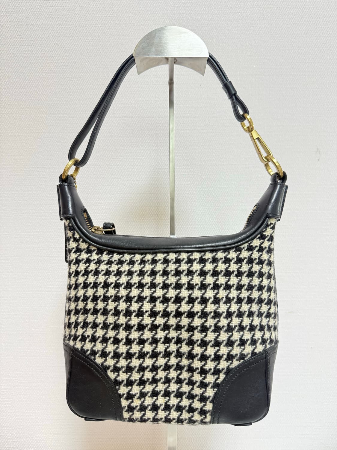 희귀⚡️y2k 코치 울 하운드체크 백 상품이미지1