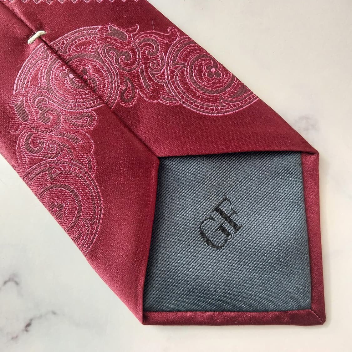 지안프랑코 페레 실크 와인 패턴 넥타이 8.7cm 새제품 K1878
 상품이미지8