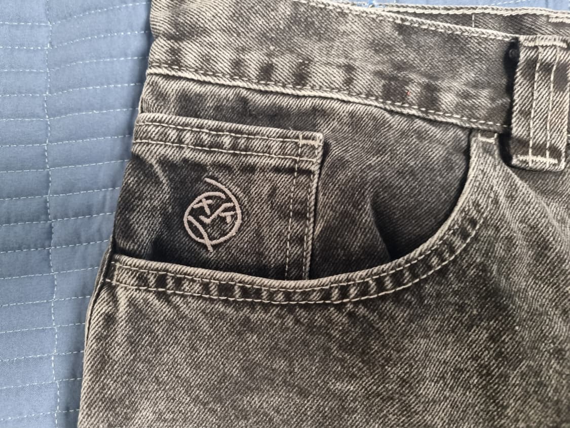 폴라스케이트 빅보이 실버 블랙 데님 쇼츠 M 상품이미지4