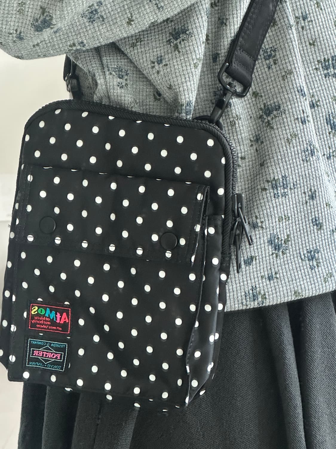 포터 도트 크로스백 상품이미지1