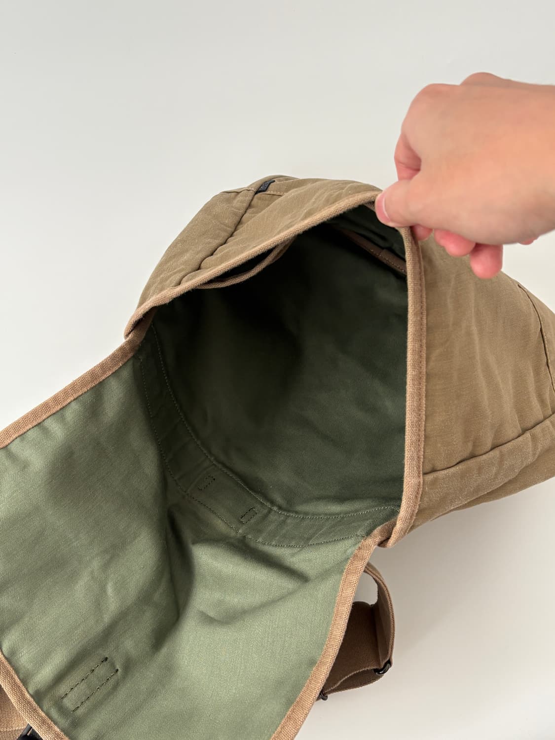Canvas Shoulder Bag (Beige) 상품이미지8