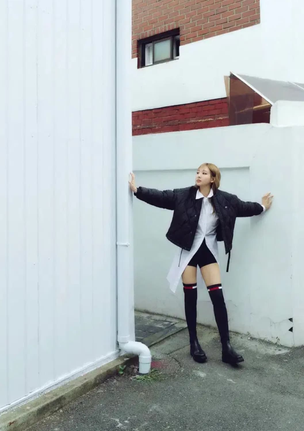 [트와이스 나연 착용, 정가이하, 새상품] 타미힐피거 삭스 니트 롱부츠 상품이미지1