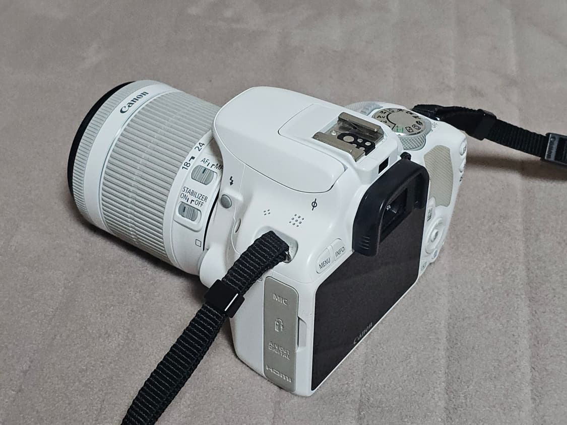 캐논 EOS 100D 화이트 색상 DSLR 카메라 상품이미지4