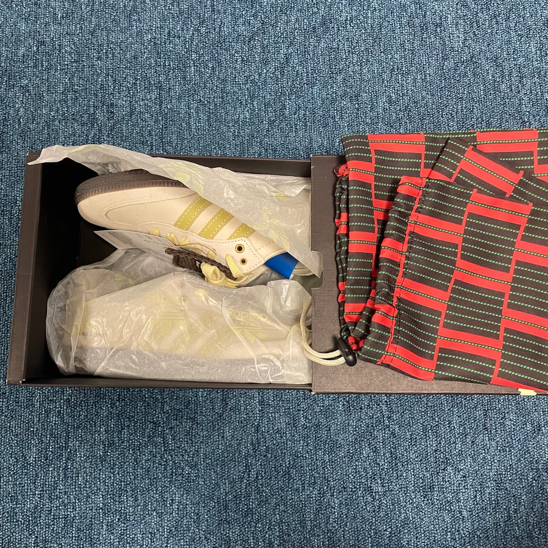 [240] 아디다스x웨일즈보너삼바 브라운에크루틴트 상품이미지2