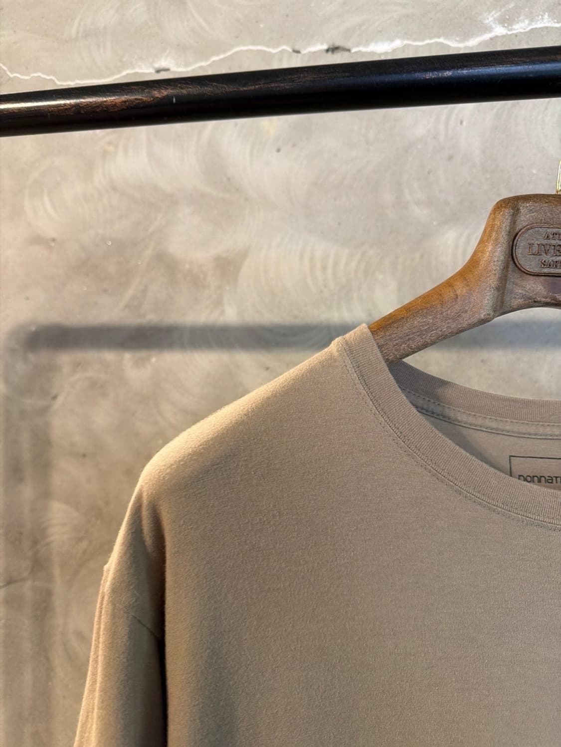 논네이티브 크루넥 티셔츠 100 상품이미지3