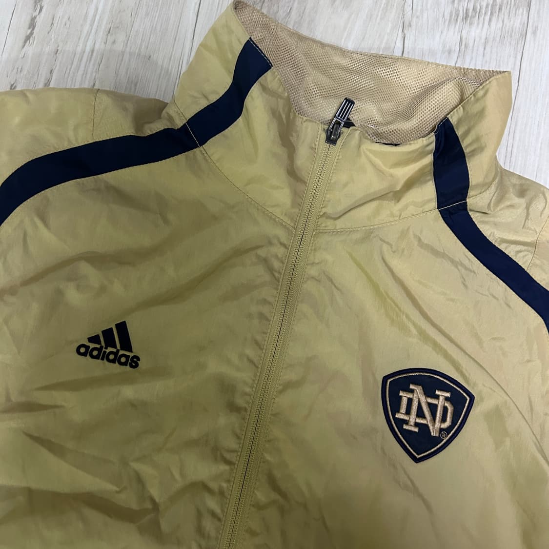 [L] 00s 아디다스 Notre Dame 바람막이 상품이미지2
