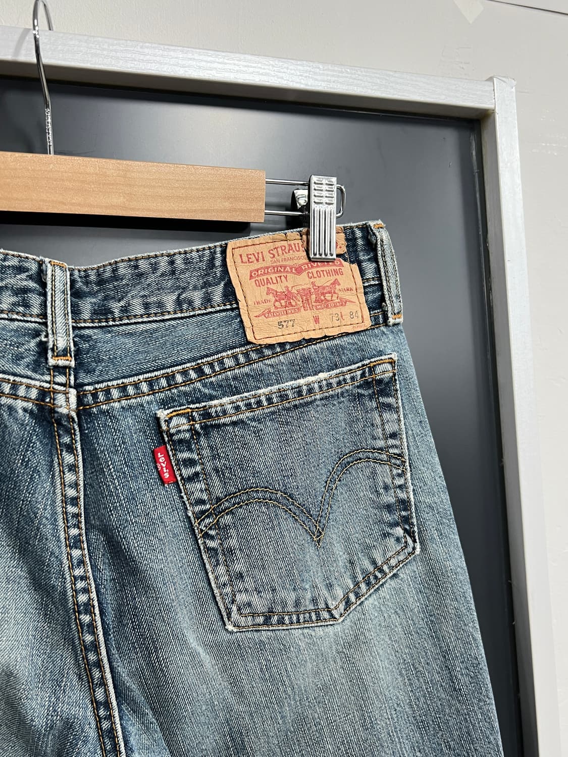 00s Levis 리바이스 577 부츠컷 나팔핏 데님 팬츠 상품이미지2