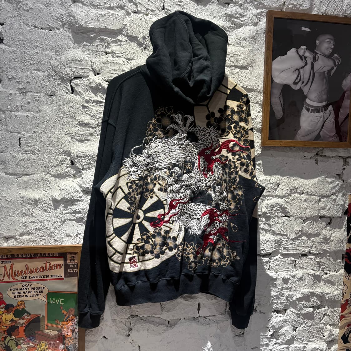 카라쿠리 타마시 빈티지 용자수 후드집업 상품이미지1