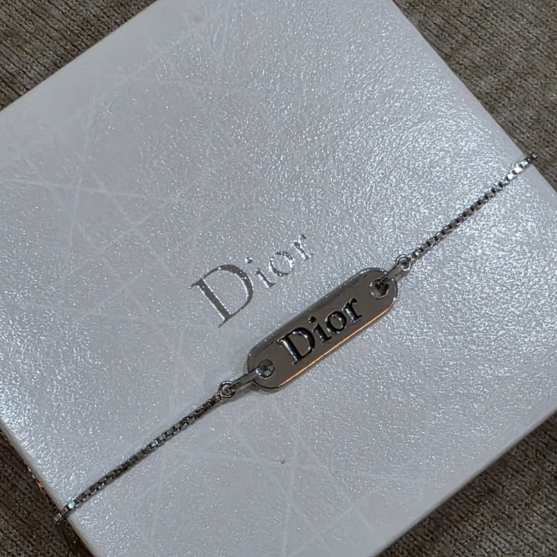 디올 은장 가로 플레이트 (가로바) dior 로고 목걸이 상품이미지3