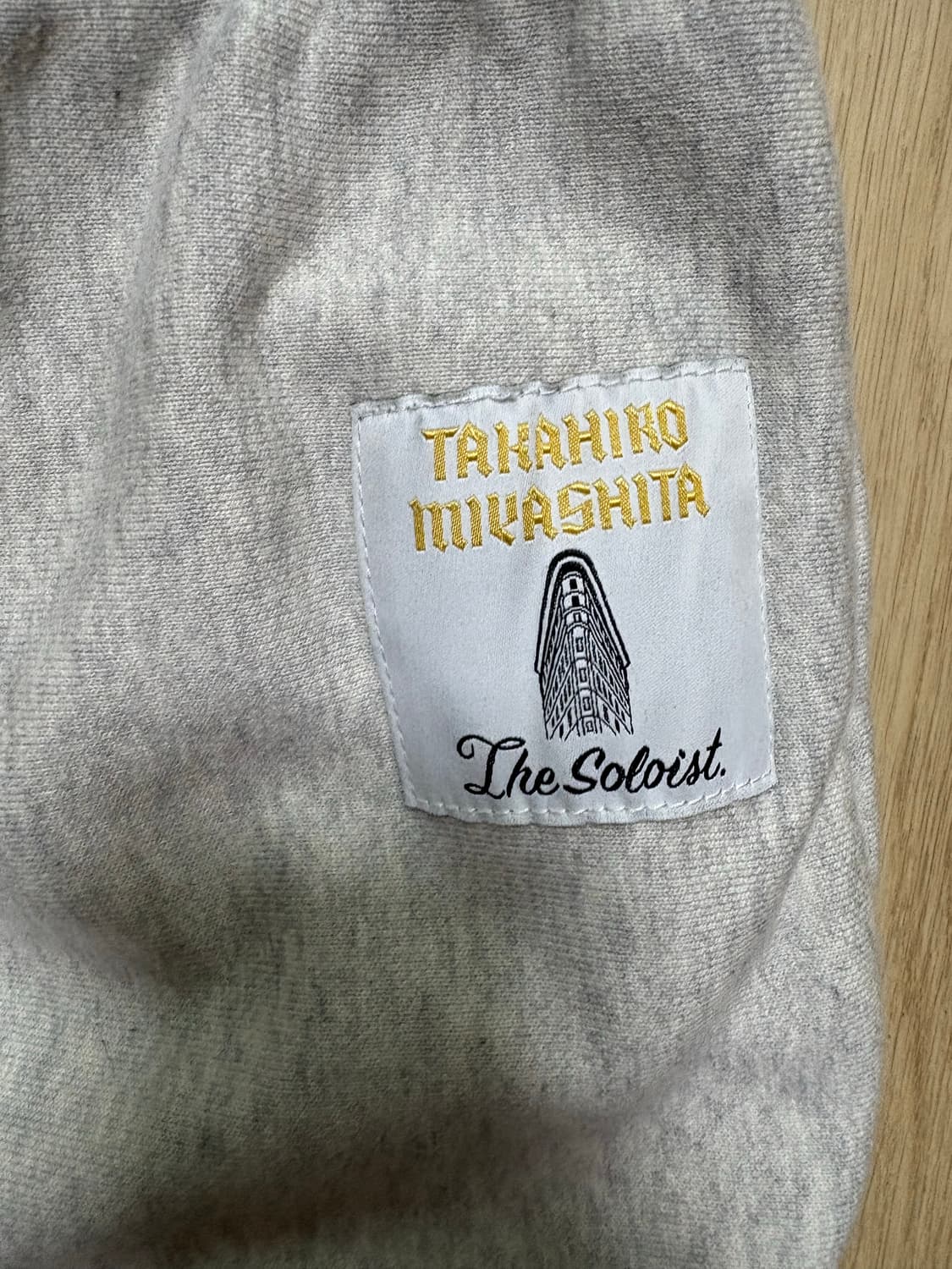 솔로이스트 23ss 사선지퍼 스웻 팬츠 상품이미지5