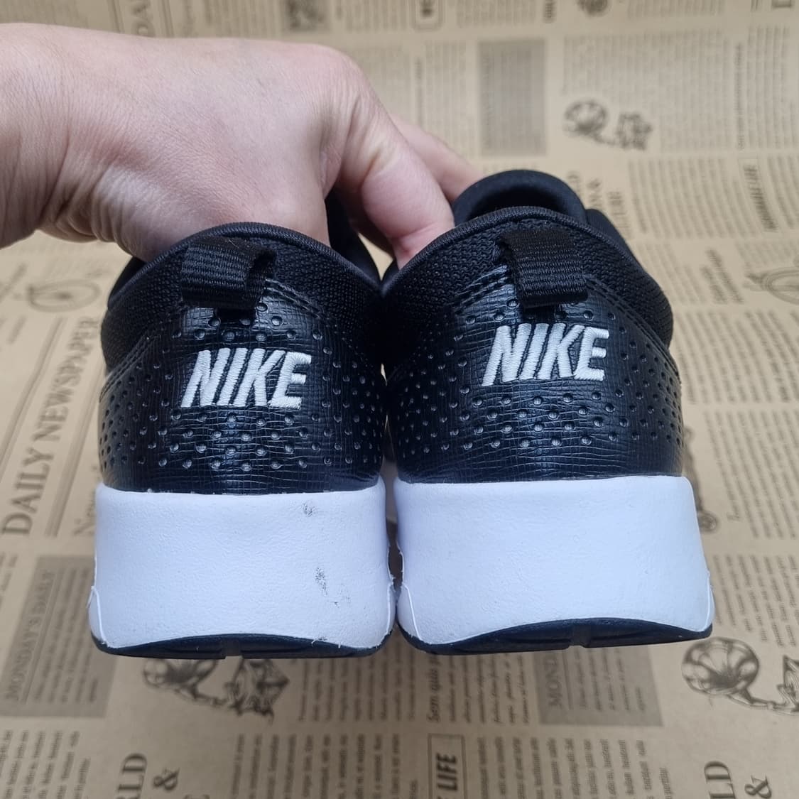 나이키 에어맥스 테아 블랙 여성운동화240  상품이미지4