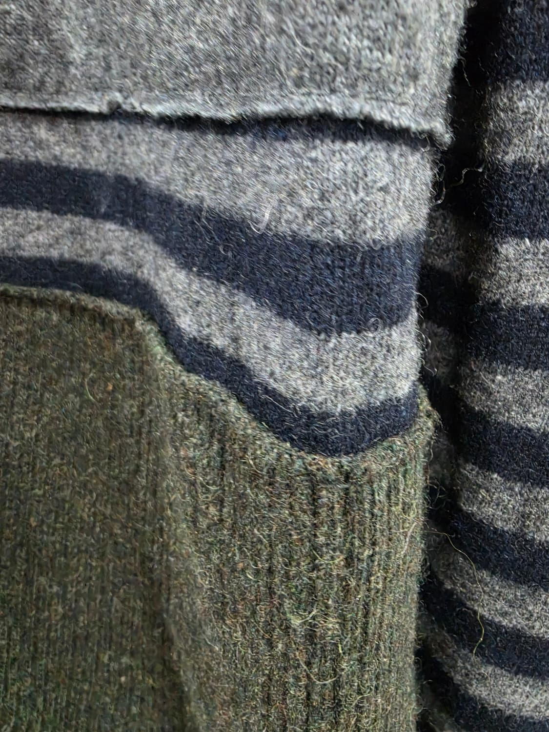 꼼데가르송 옴므 듀 엣지 블록 디테일 니트 L 상품이미지5