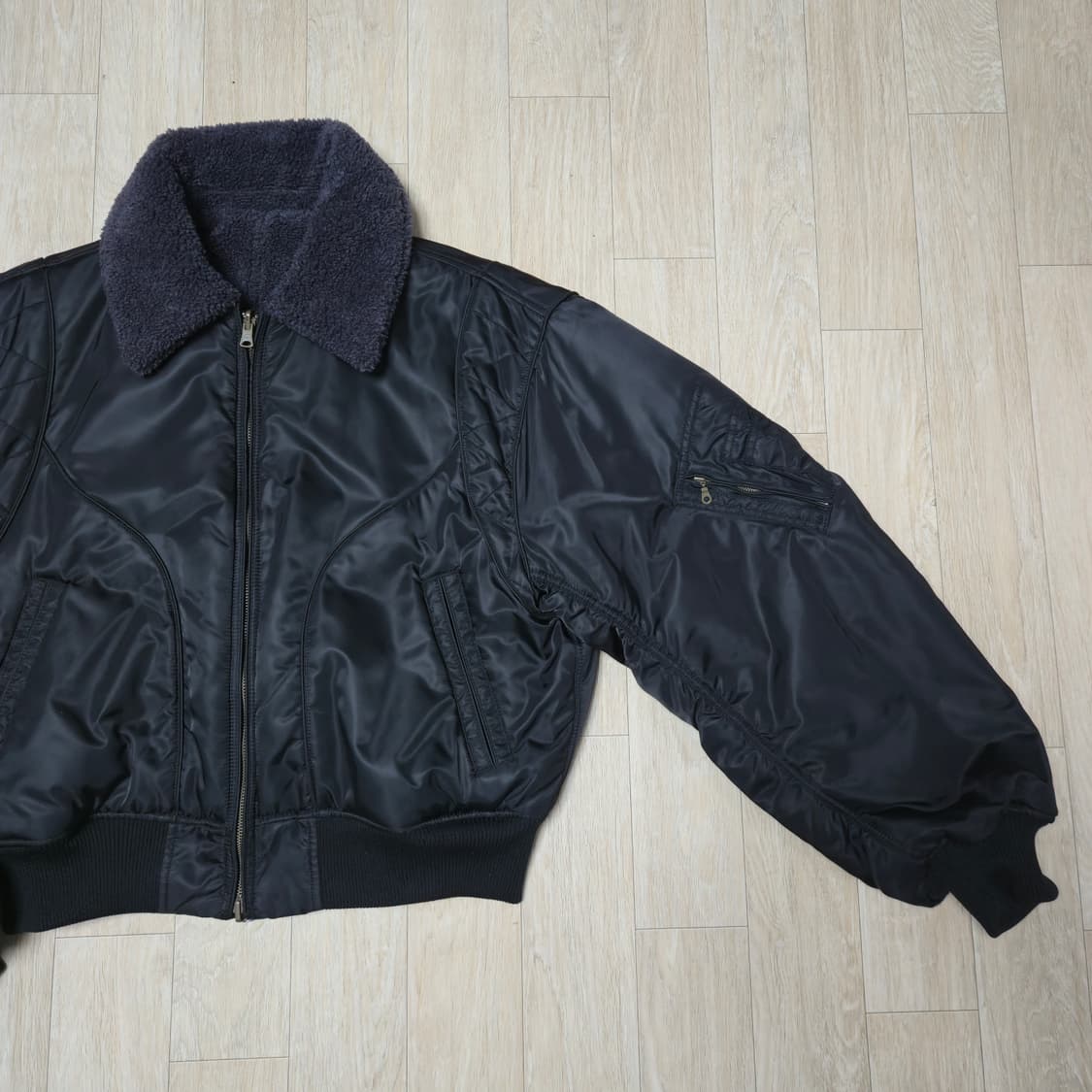 쿠어 CWU 리버서블 플라이트 봄버 블랙 상품이미지3