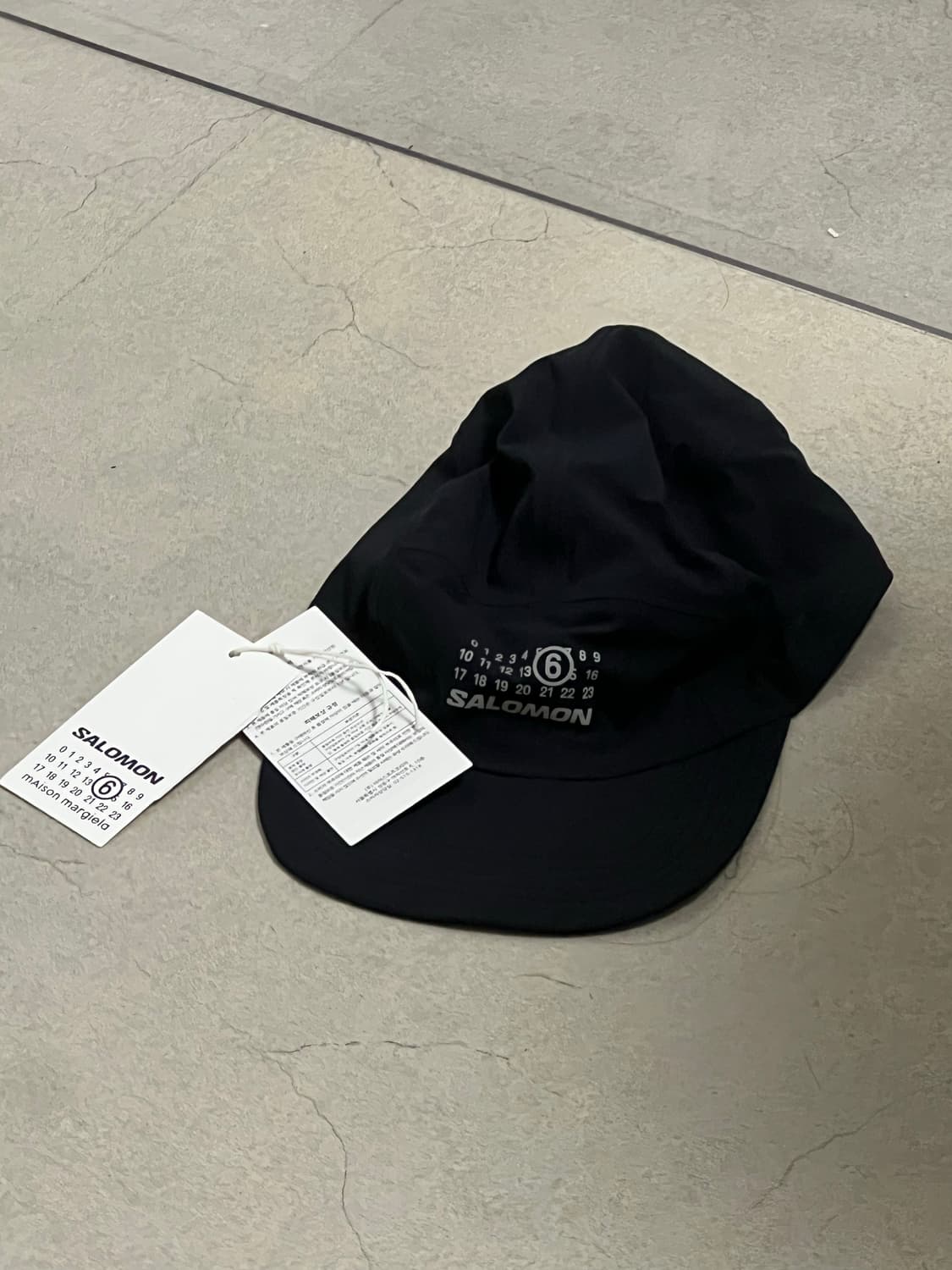 살로몬 마르지엘라 볼캡 (강민경 모자) 상품이미지4