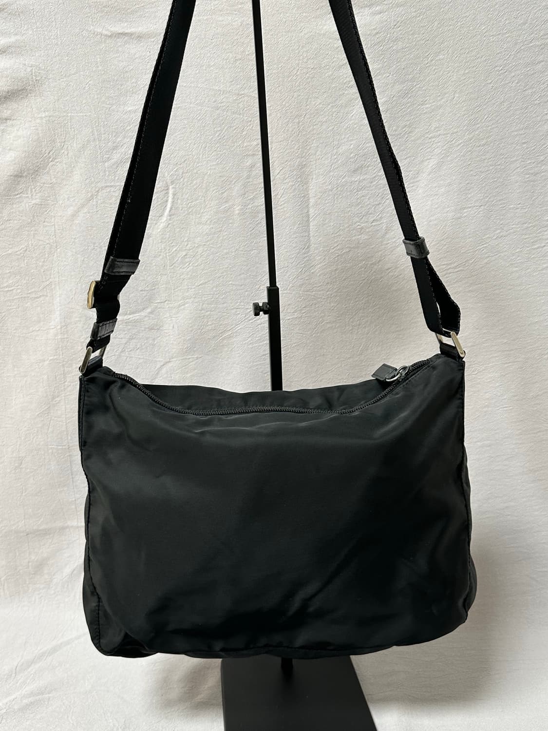 프라다 나일론 포코노 크로스백 호보백 숄더백 상품이미지6