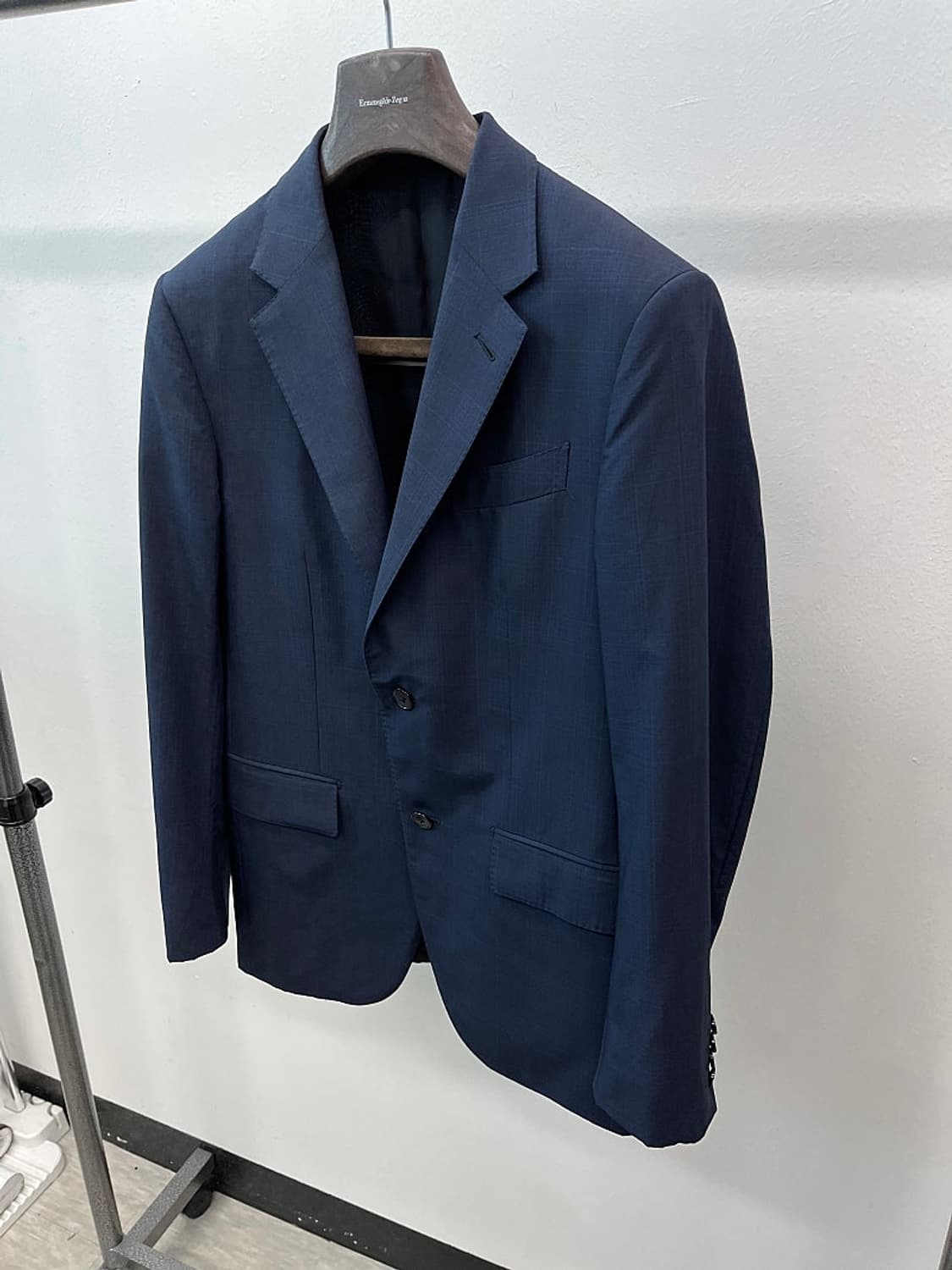 95) 에르메네질도제냐 경량 체크자켓  상품이미지1