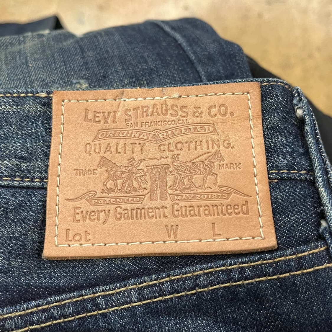 [정품/W30,L32] 리바이스 522 데미지 워싱진 청바지 b15 상품이미지4