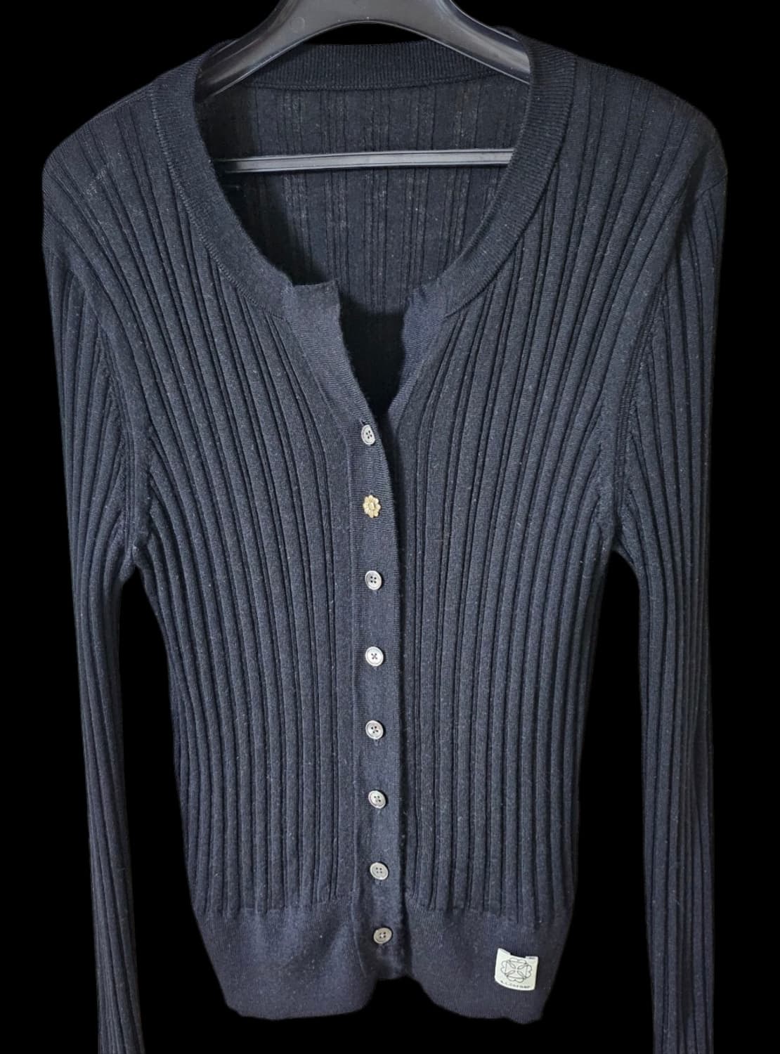 앳코너 울 100 여성 니트 블랙 가디건 M / 상태 좋음 상품이미지5