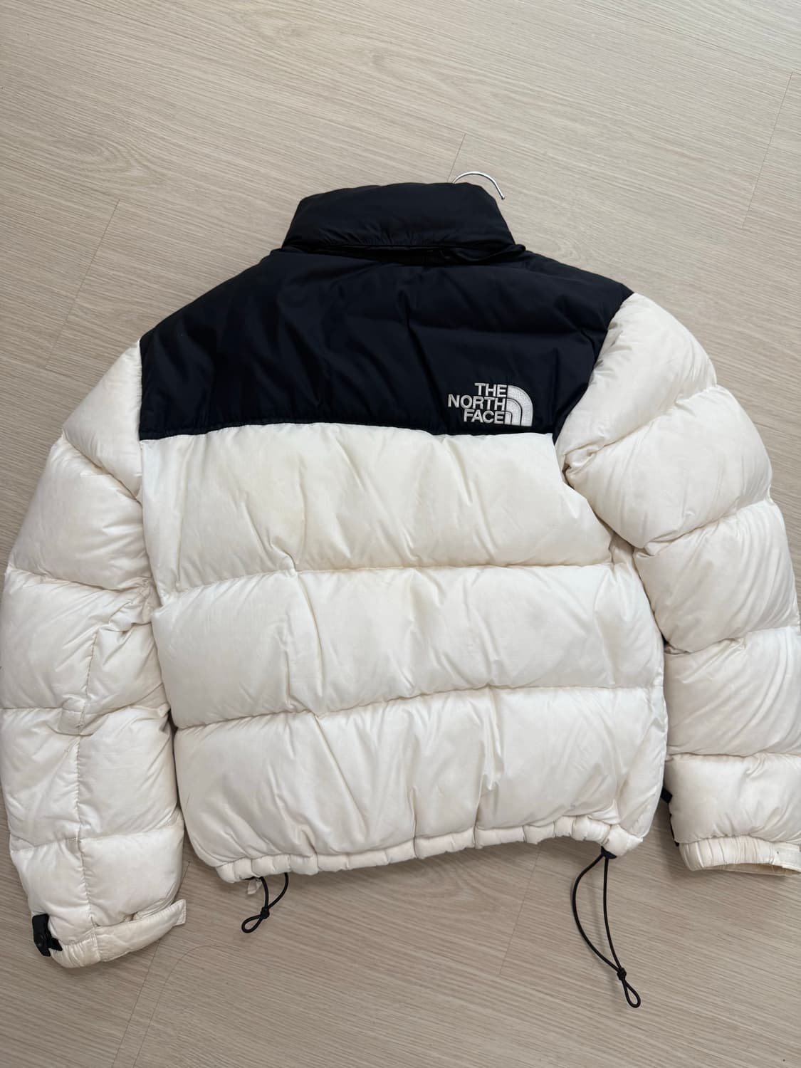 노스페이스 눕시패딩 상품이미지1