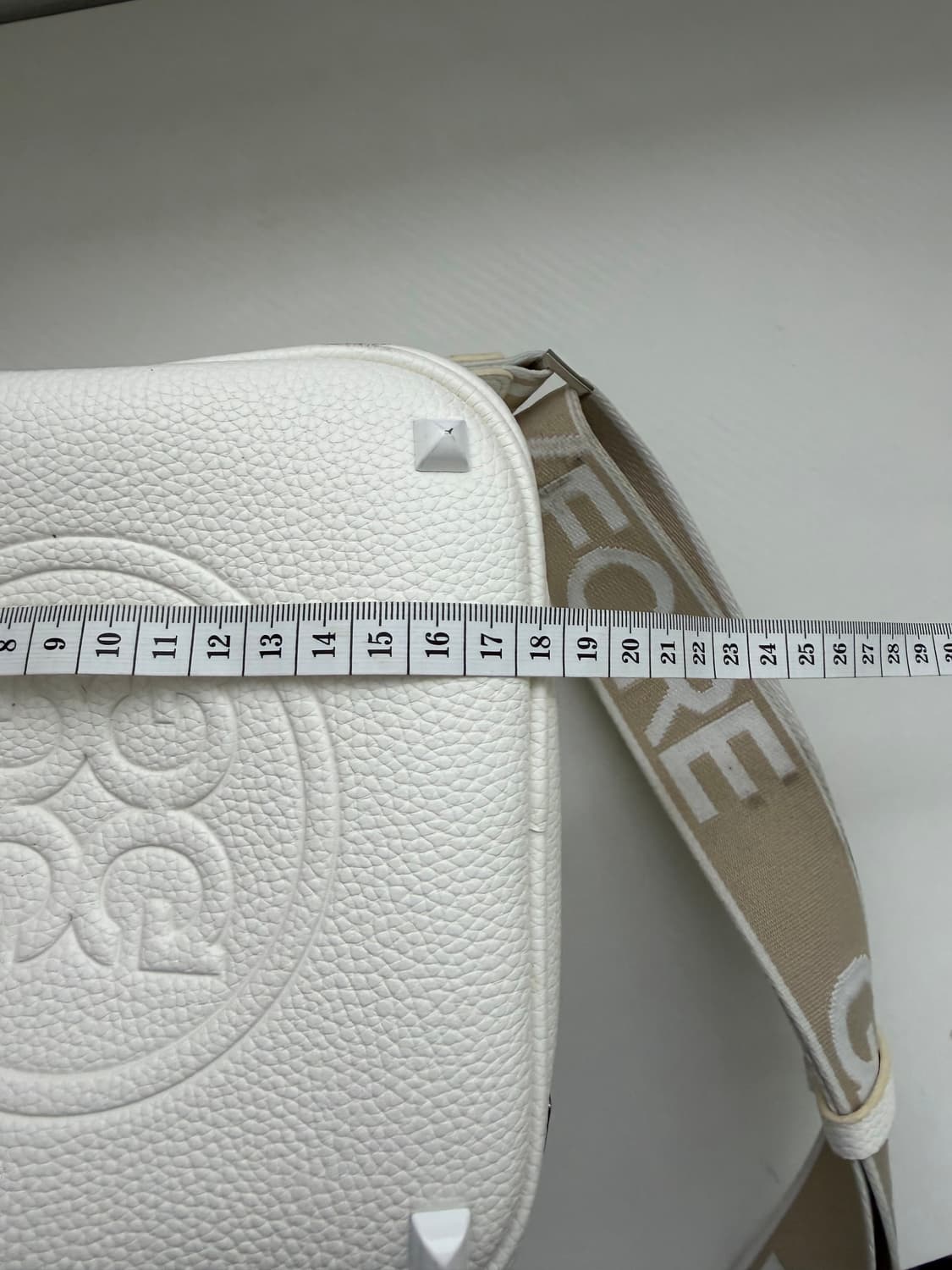 정품) 지포어 GFORE 23ss 화이트 토트백 숄더백  상품이미지10