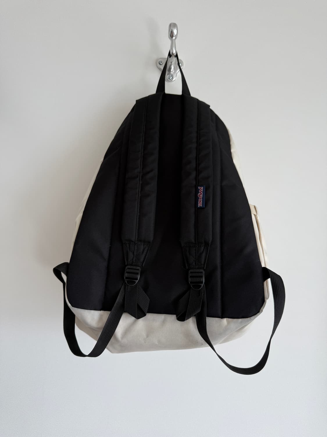 잔스포츠(JANSPORT) 아이보리 백팩 상품이미지3