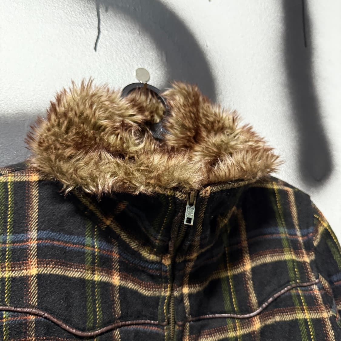 VTG 빈티지 넥 카라 퍼 디테일 체크 패턴 크롭 숏자켓 상품이미지5