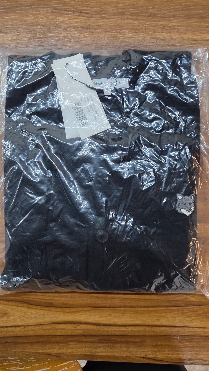 (새상품/정품)아미 램스울 가디건 블랙 XL 상품이미지3