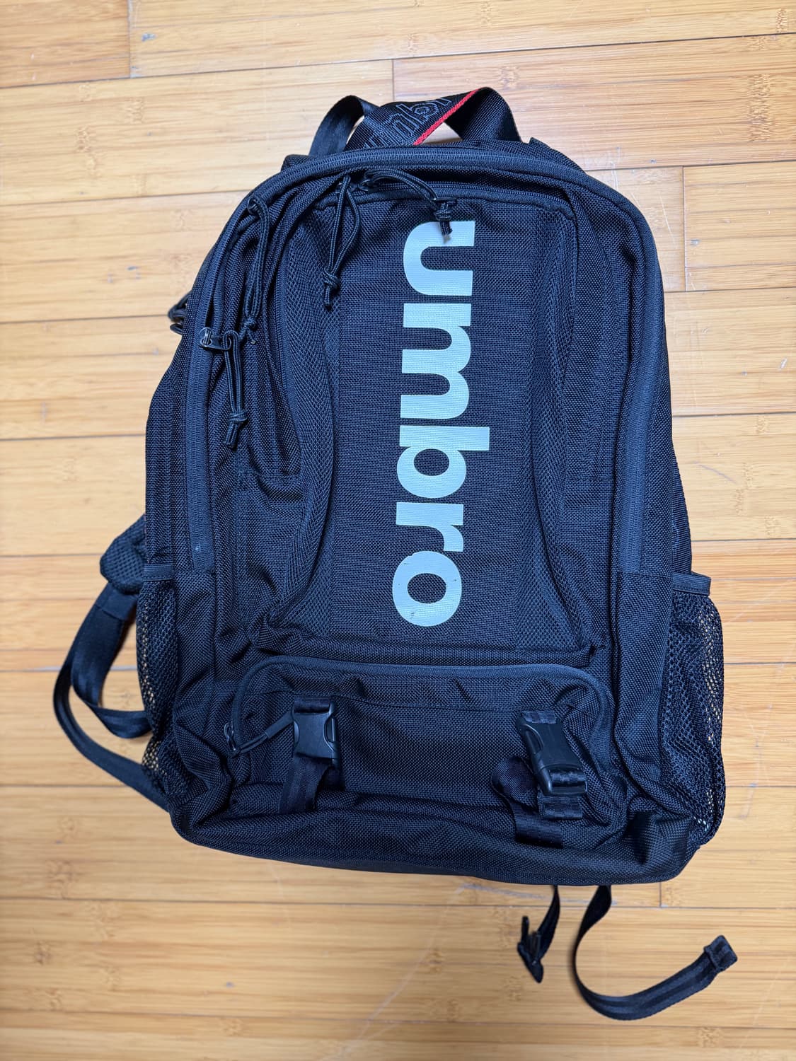 엄브로 카프 백팩 상품이미지2