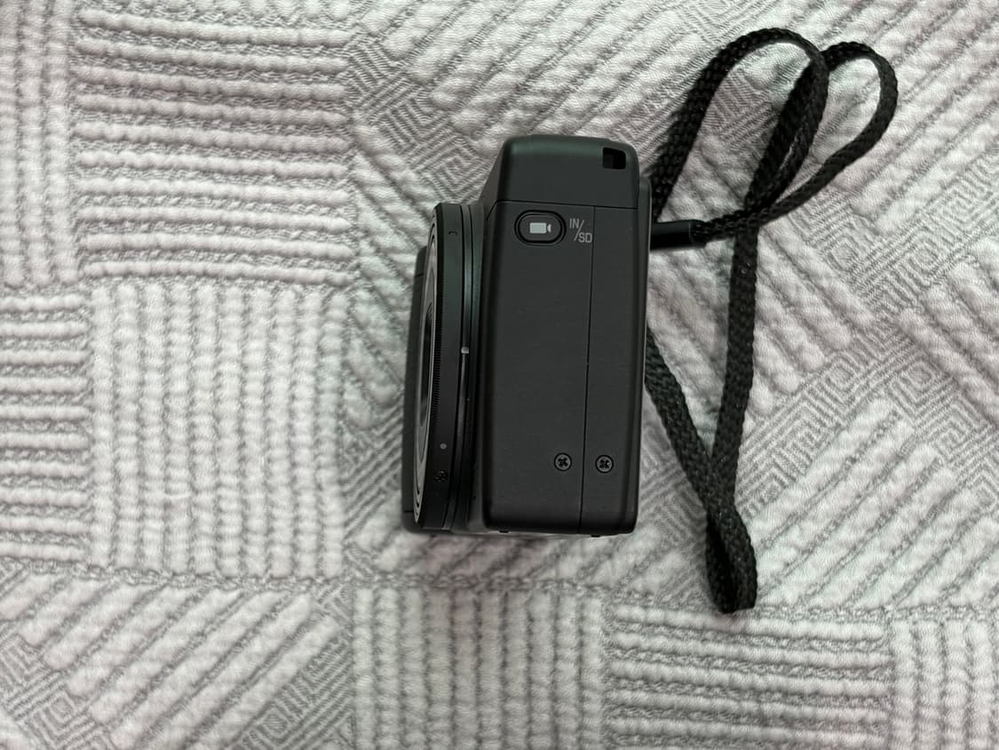 리코 GR4 모노크롬+BJ-12 배터리 세트+ SD카드 128GB 상품이미지7