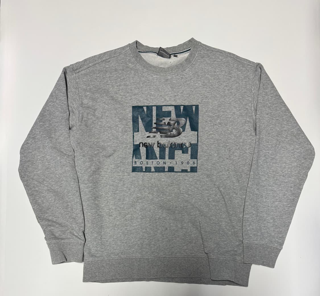 뉴발란스 빅 프린팅 오버핏 맨투맨 XL 그레이 상품이미지1
