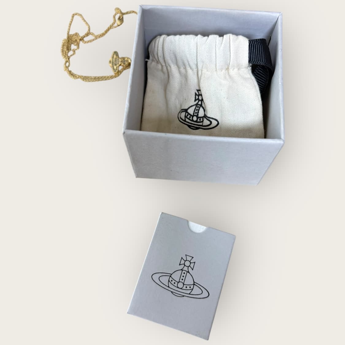 비비안웨스트우드 골드 목걸이 새상품급 상품이미지5