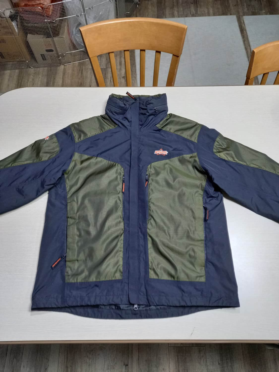 XL105 MT.MATE GORE-TEX 바람막이 네이비 XL-459 상품이미지1