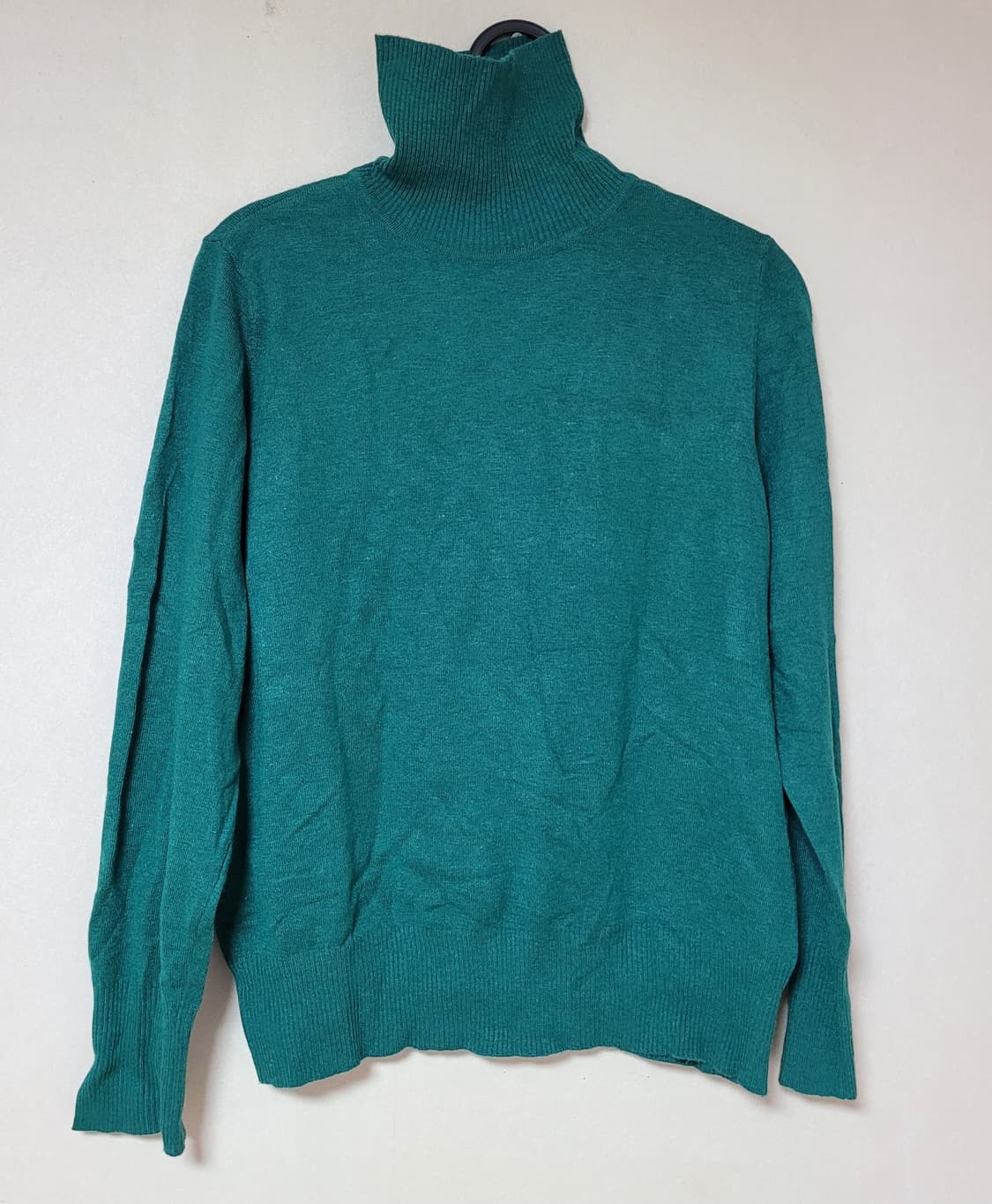 캐시미어 터틀넥 목폴라 니트 그린 상품이미지1