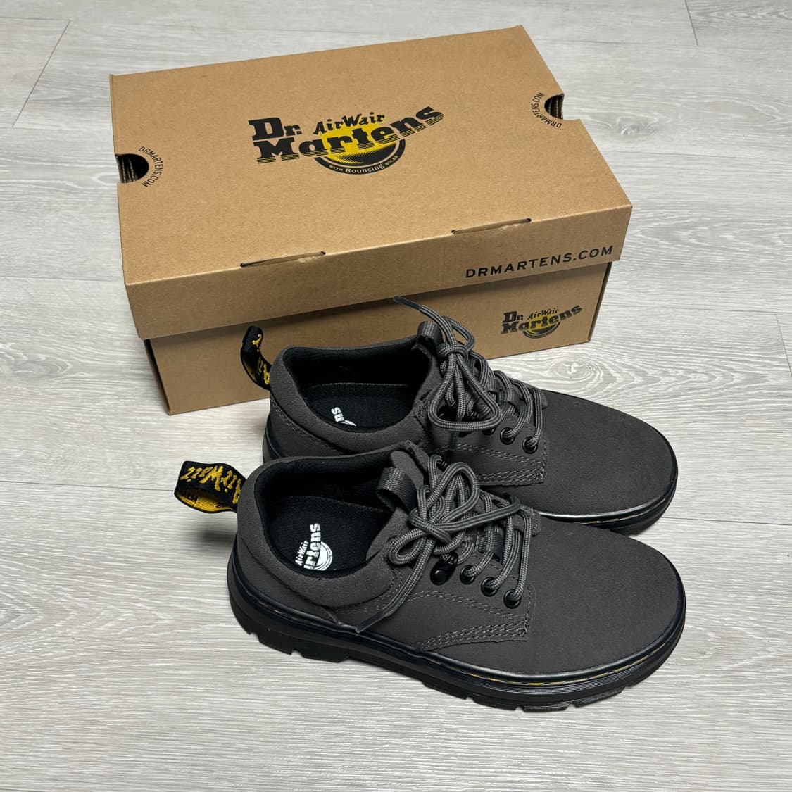 새상품) 닥터마틴 리더 그레이 220 상품이미지3