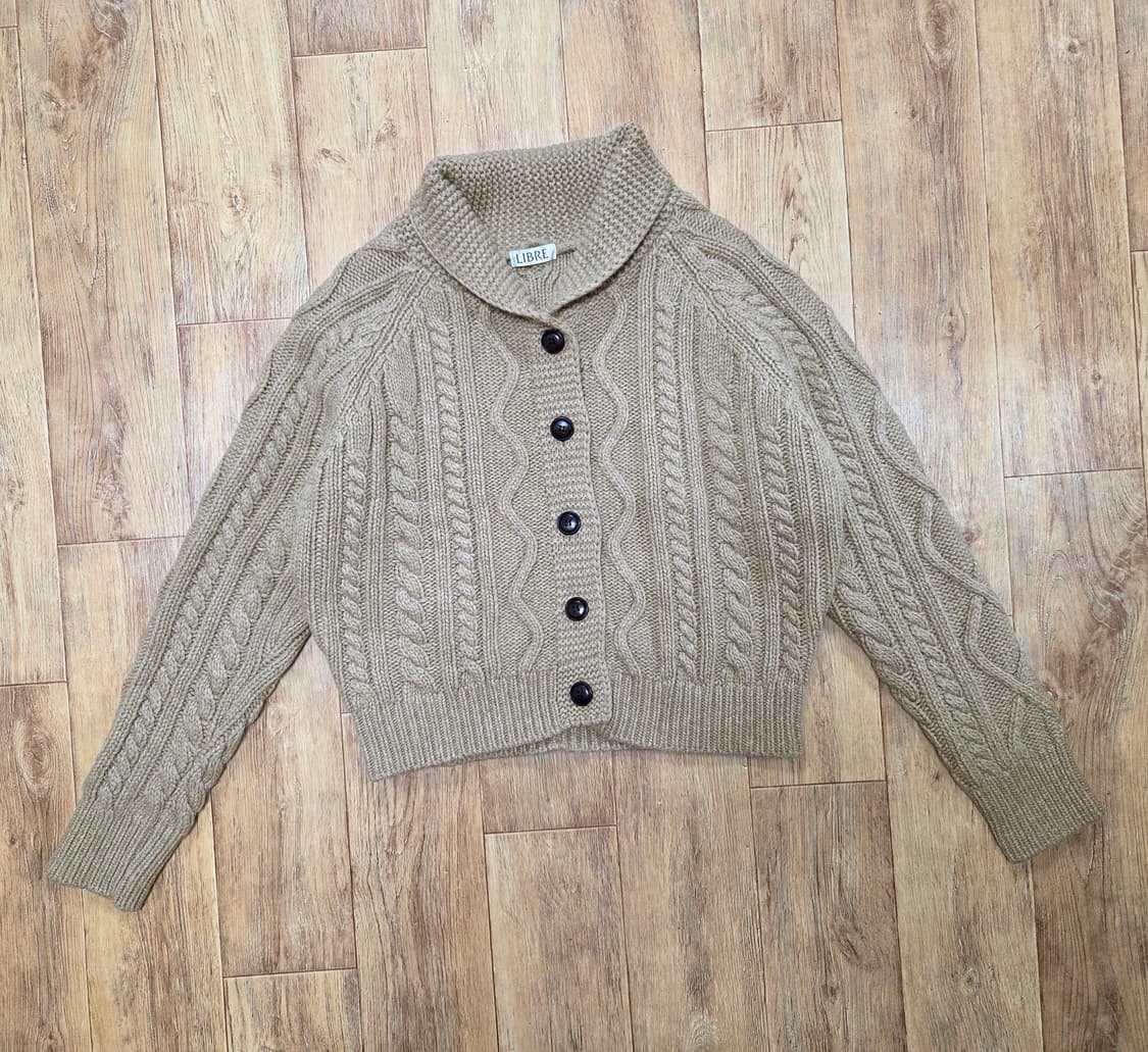 리브레(LIBRE) 우드버튼 숄카라가디건 프리사이즈 새상품 상품이미지3
