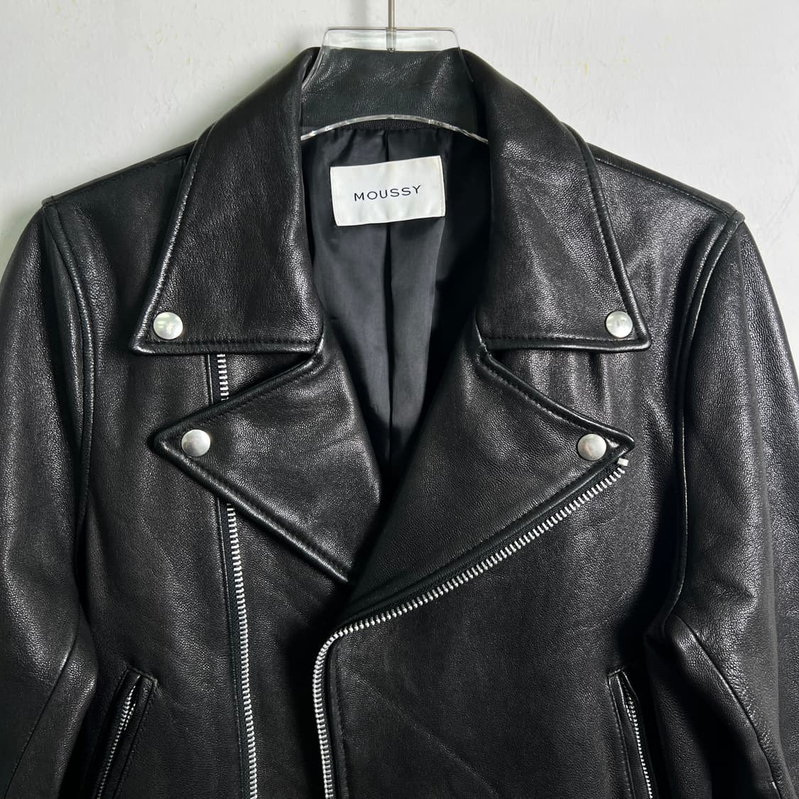 Moussy 블랙 염소가죽 라이더 자켓  상품이미지4