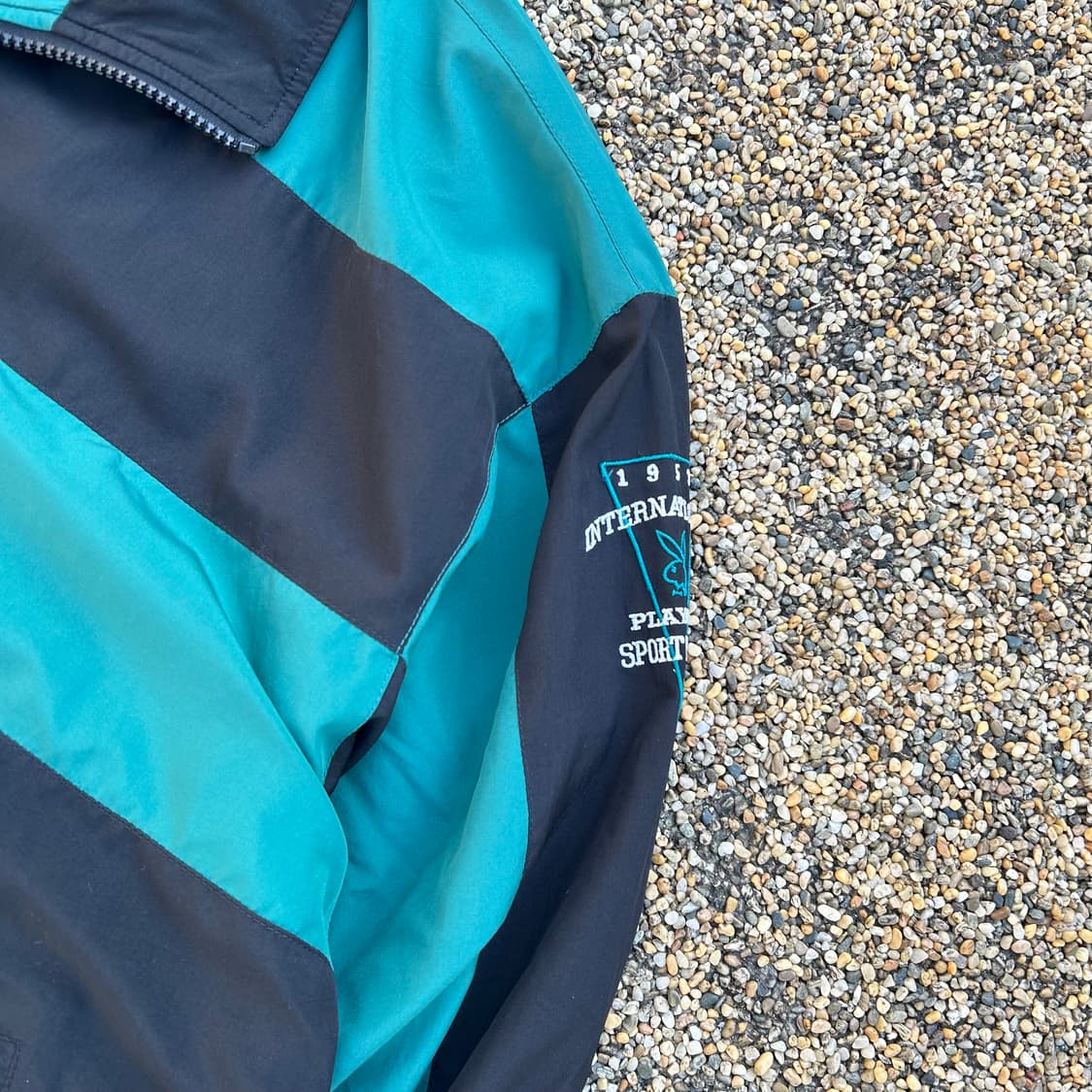 플레이보이 올드스쿨 바람막이 자켓 상품이미지3