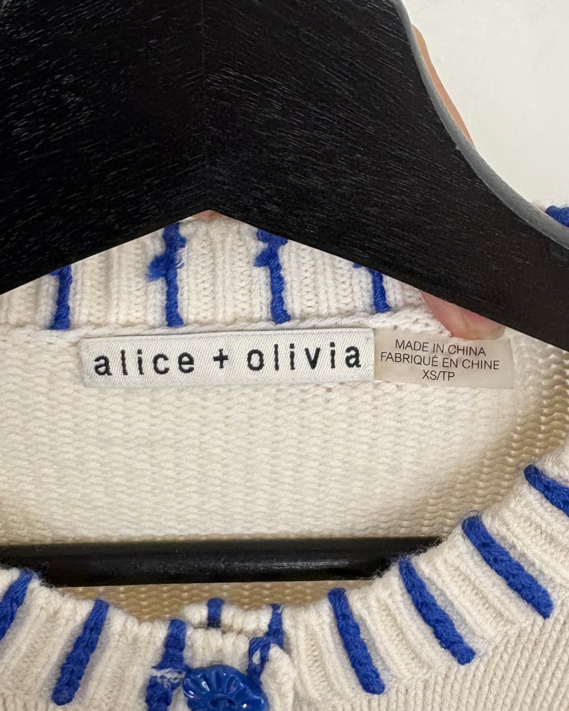 앨리스 앤 올리비아 아이보리 브리짓 엠브로이드 크롭 가디건 상품이미지7