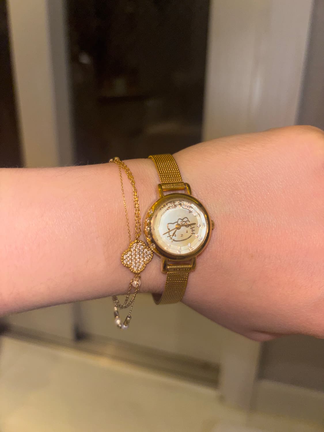 헬로키티 Made in Korea 골드 메쉬 시계 (희귀 / Y2K) 상품이미지2
