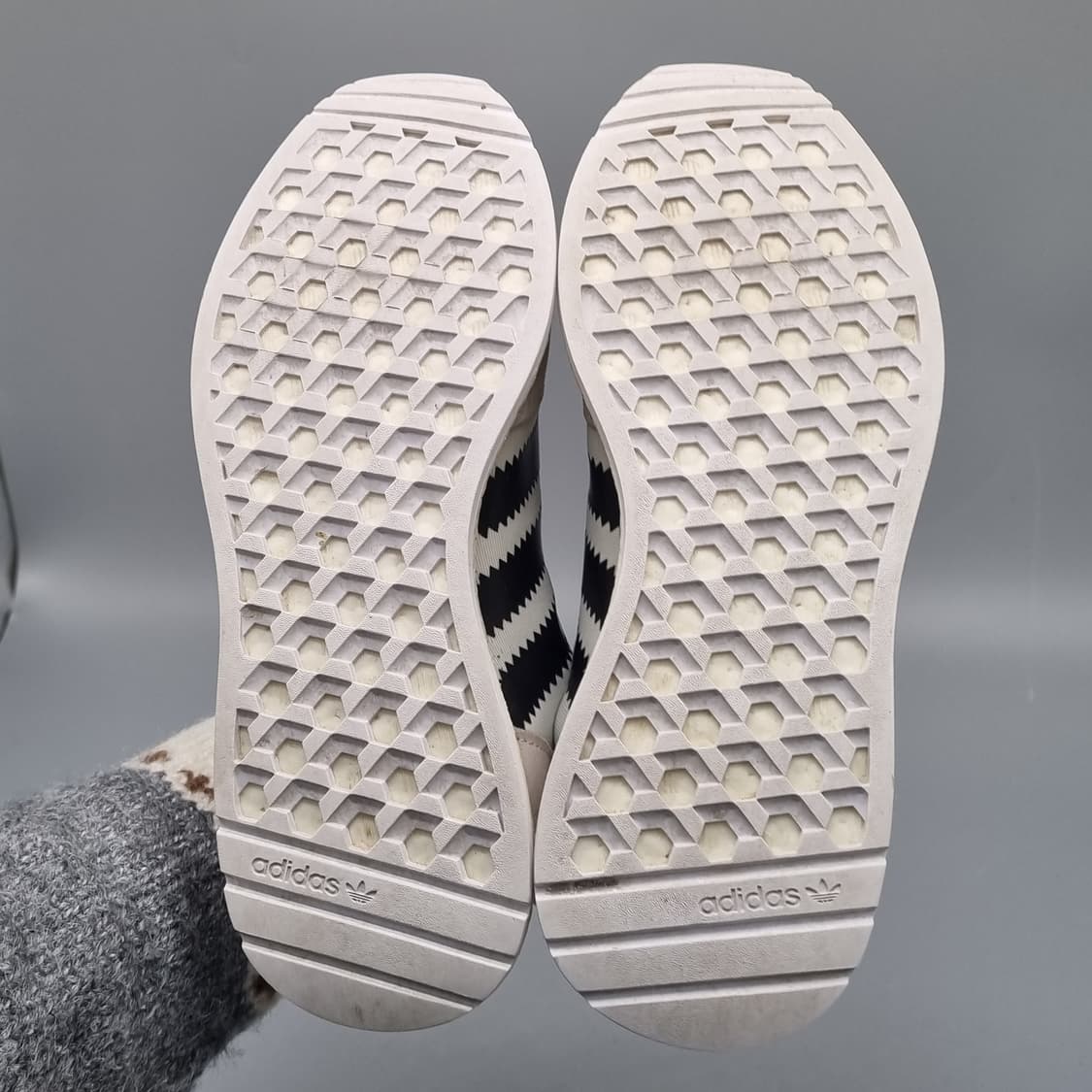 아디다스 이니키러너 여성운동화240  상품이미지2