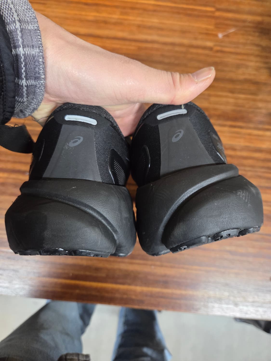 아식스 젤카야노 30 트리플블랙 290 상품이미지4