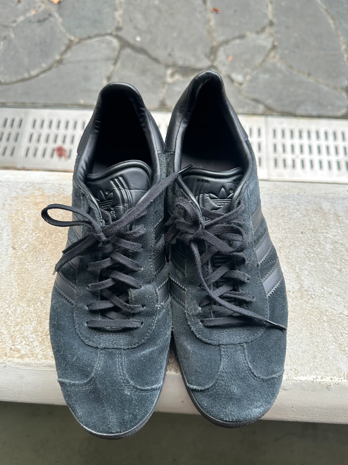 아디다스 운동화 275 블랙 스웨이드 상품이미지2