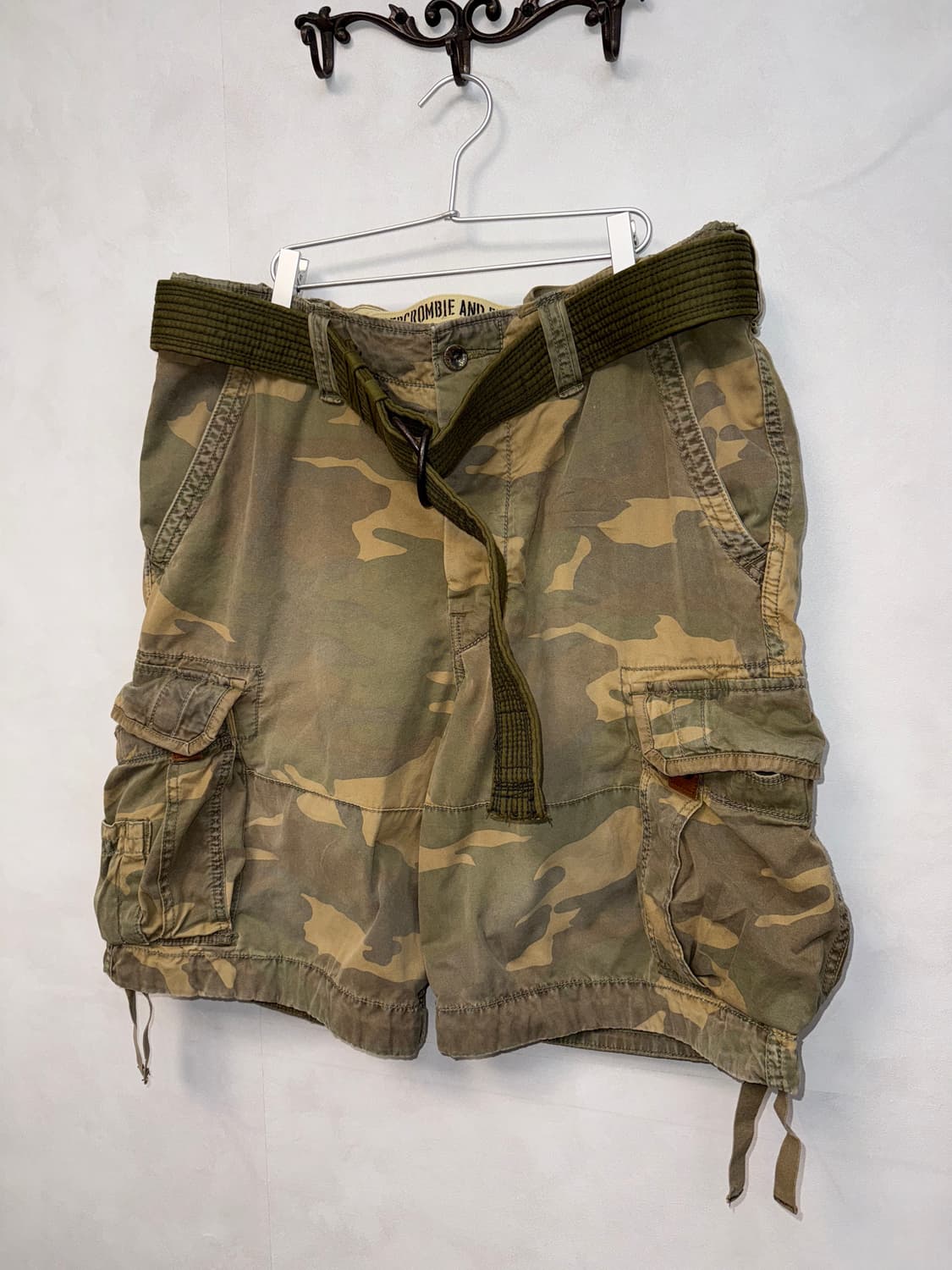 Abercrombie olive khaki camouflage 카고반바지 상품이미지2